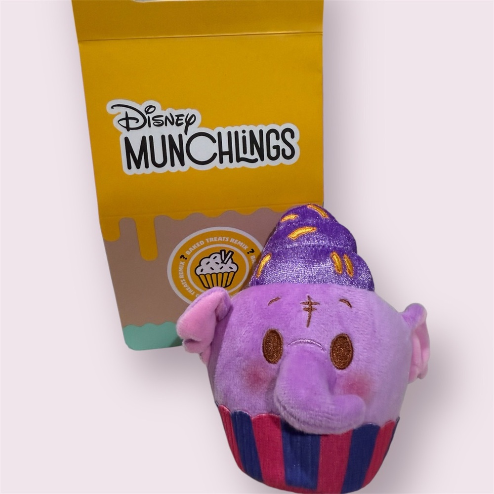 Disney Munchlings Mystery Scented HEFFALUMP Plush – Baked Treats Remix